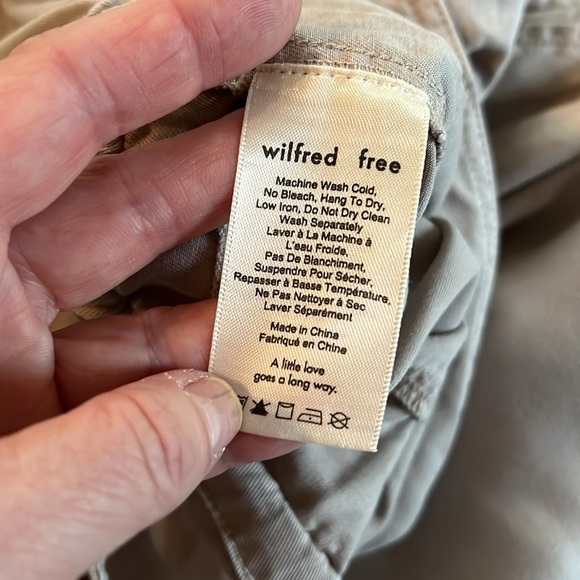 7/$20 Aritzia Wilfred Free XS overall romper - good condition. Women’s. - Picture 9 of 12